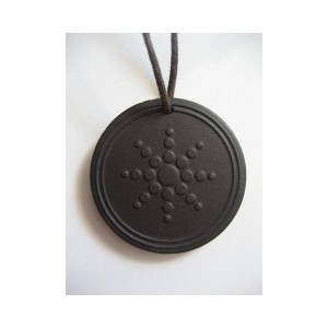 Турманиевый (турмалиновый) медальон Lotus